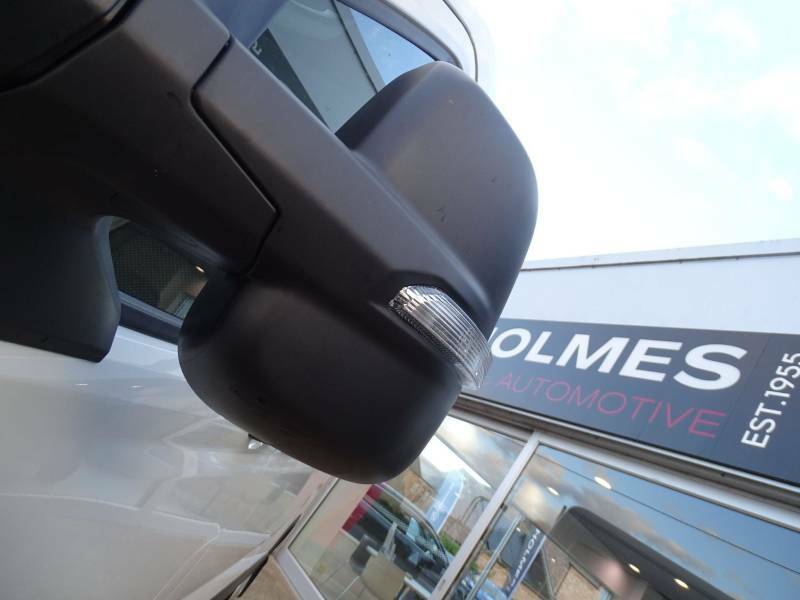 Maxus Deliver 9 2.0 D20 150 High Roof Van White #8
