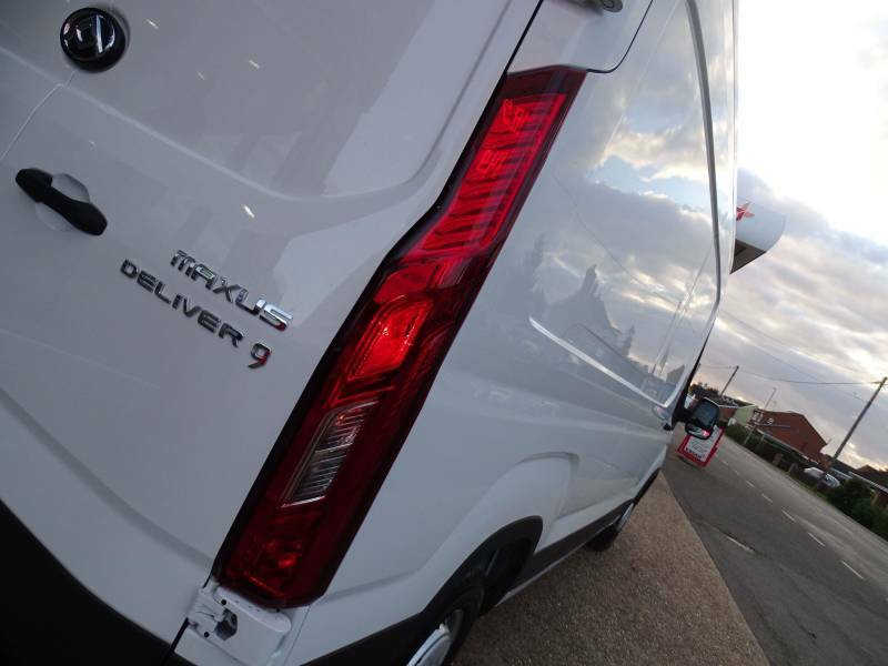 Maxus Deliver 9 2.0 D20 150 High Roof Van White #13