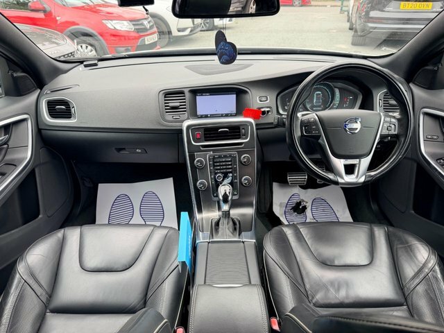 Volvo V60 B4 Plus Dark - Google Blind Spot Info Grey #26