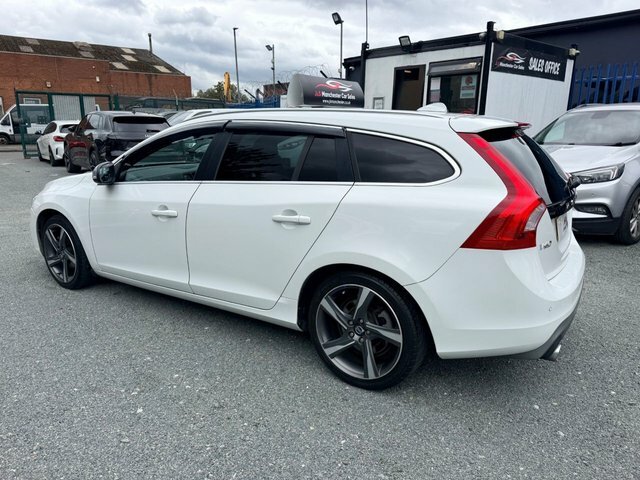 Volvo V60 B4 Plus Dark - Google Blind Spot Info Grey #9