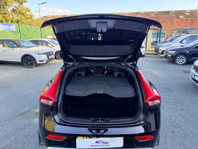 Volvo V40 2.0 D3 Momentum Nav Plus Euro 6 Ss  #25