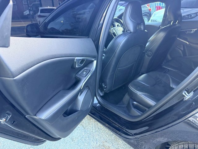 Volvo V40 2.0 D3 Momentum Nav Plus Euro 6 Ss  #26