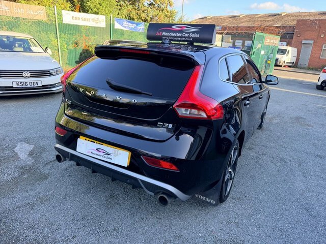 Volvo V40 2.0 D3 R-design Nav Plus Hatchback Black #6
