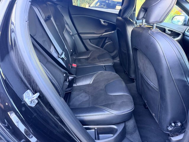Volvo V40 2.0 D3 Momentum Nav Plus Euro 6 Ss  #23