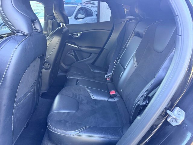 Volvo V40 2.0 D3 Momentum Nav Plus Euro 6 Ss  #27
