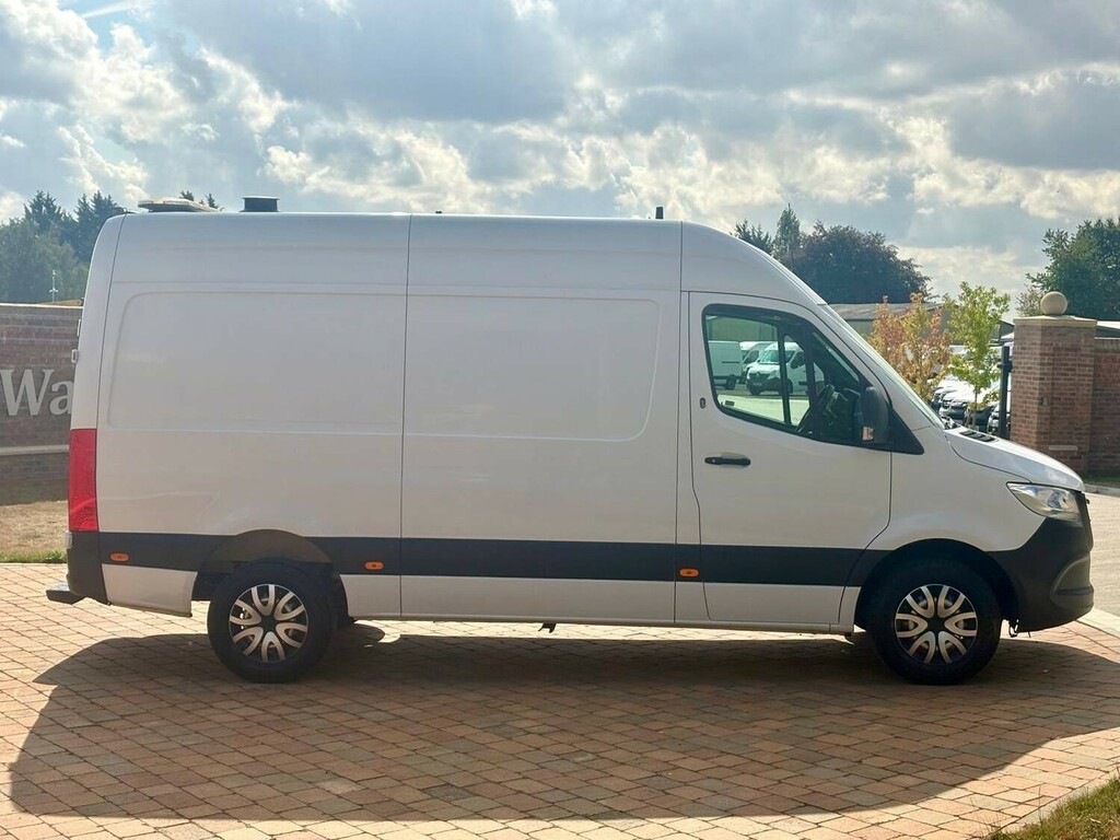 Mercedes-Benz Sprinter Diesel #6