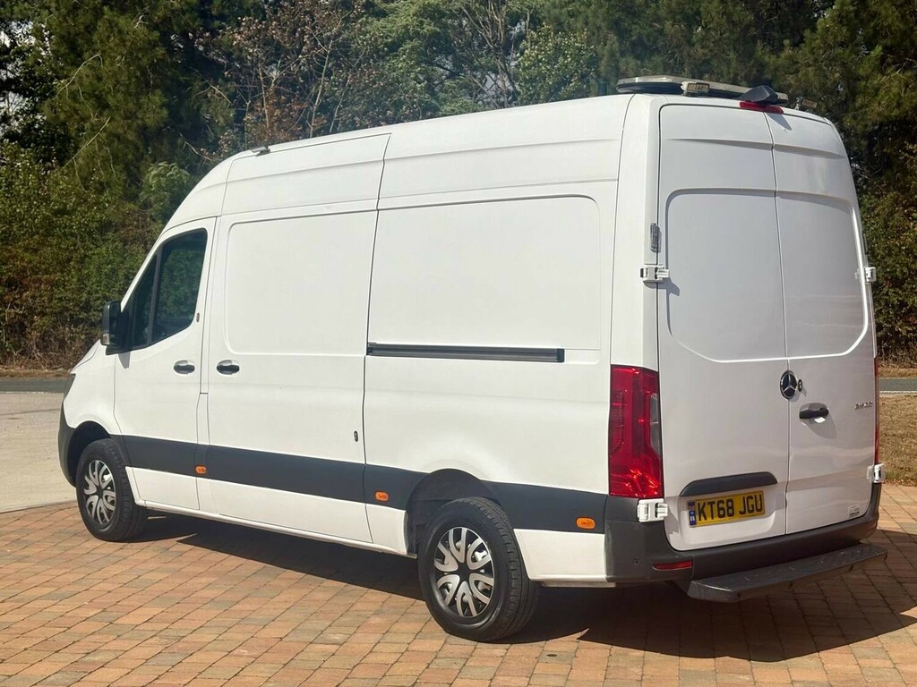 Mercedes-Benz Sprinter Diesel #4