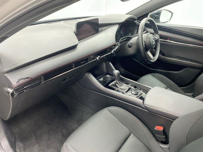 Mazda 3 2.5 E-skyactiv G Mhev 140 Homura Silver #2