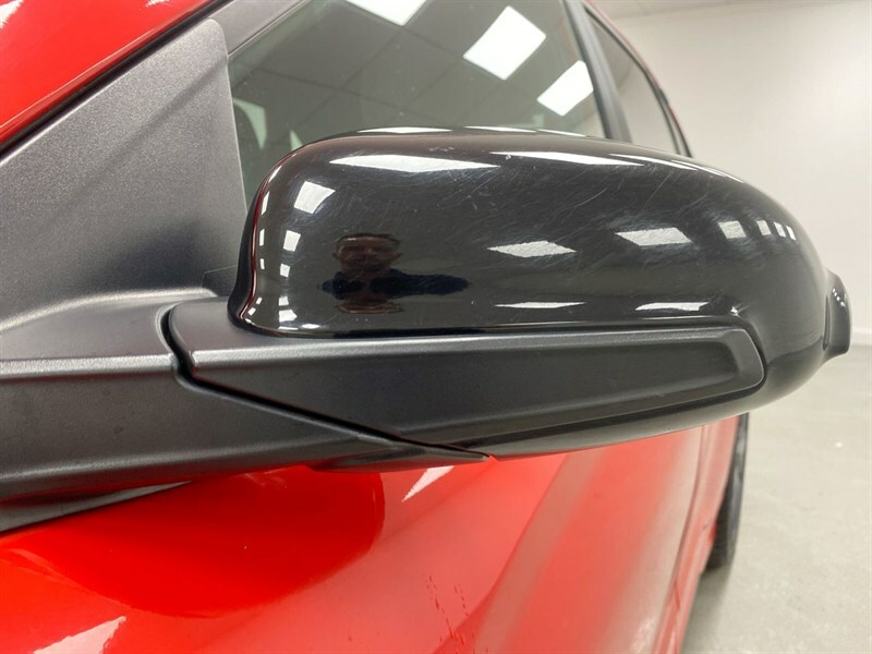 Hyundai Kona Premium White #27