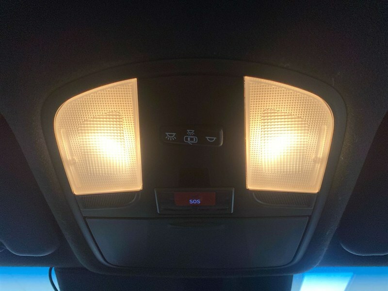 Hyundai Kona Premium White #51