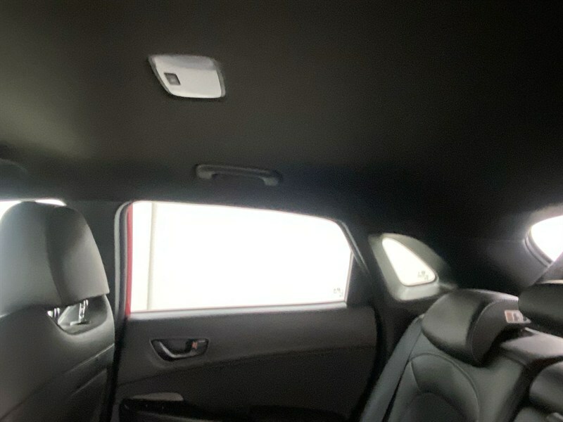 Hyundai Kona Premium White #57