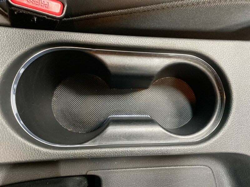 Hyundai Kona Premium White #49