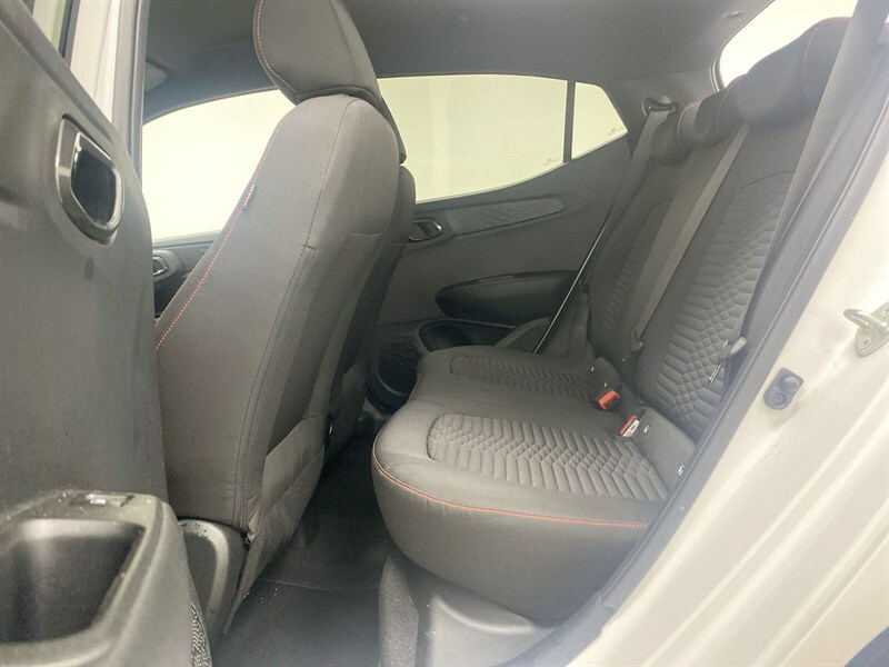 Hyundai I10 Hatchback Grey #59