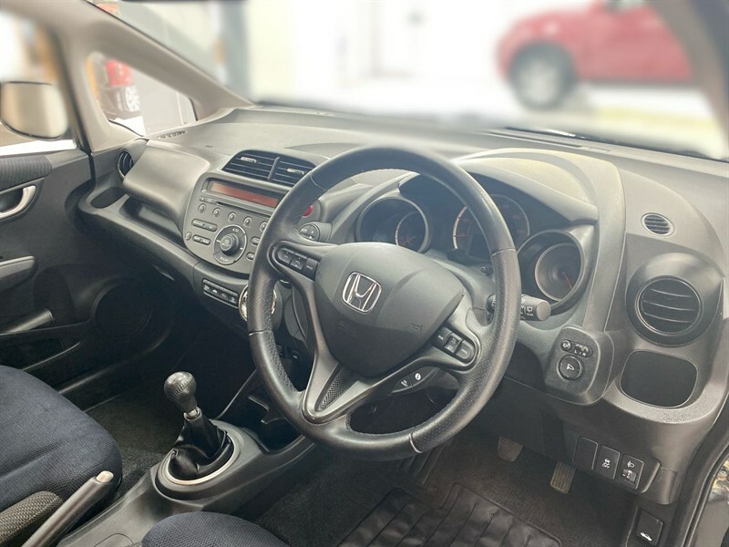 Honda Jazz 2015 65 1.3 Red #31