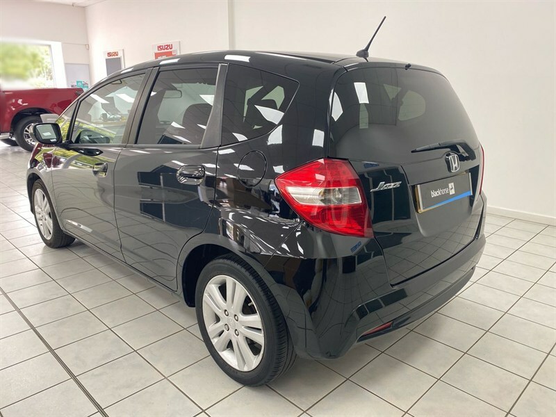 Honda Jazz 1.4 I-vtec Es Plus Black #3