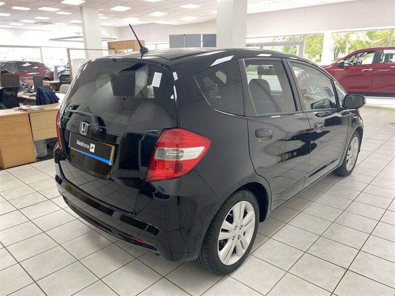 Honda Jazz 2015 65 1.3 Red #12