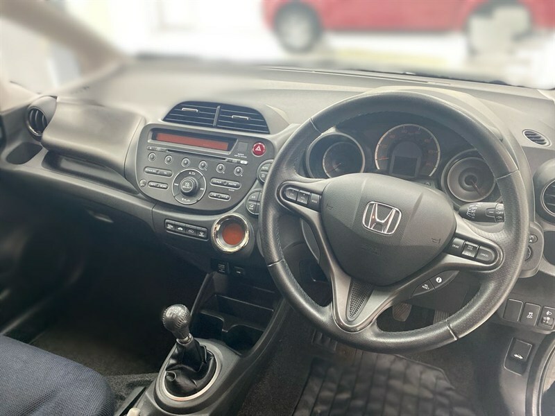 Honda Jazz 2015 65 1.3 Red #35