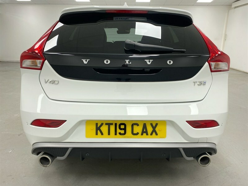 Volvo V40 T3 R-design Edition Silver #7