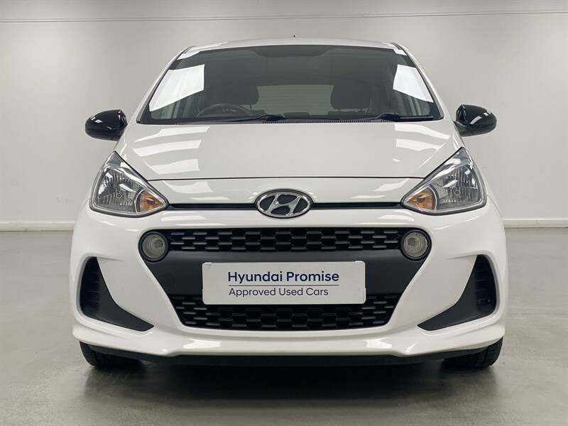 Hyundai I10 1.0 Play White #6