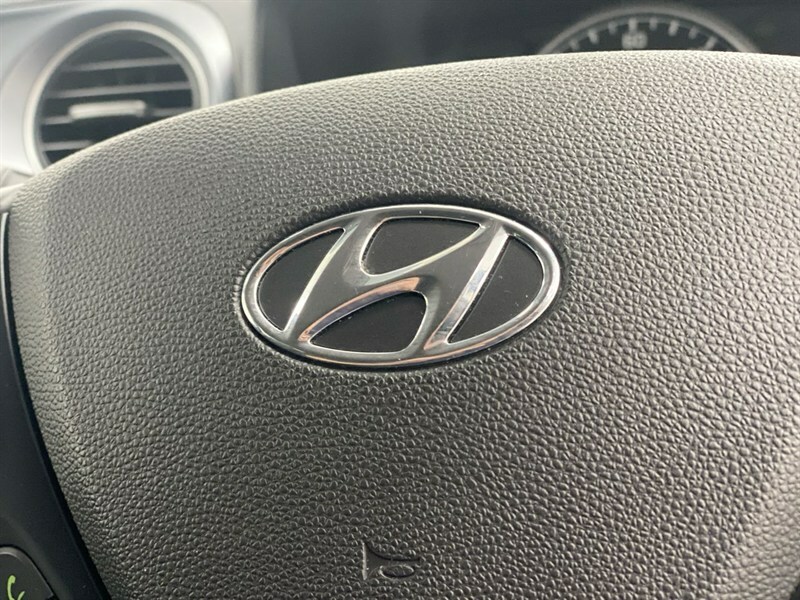 Hyundai I10 Go Se White #43