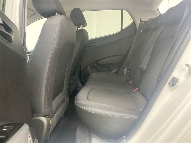 Hyundai I10 Go Se White #58