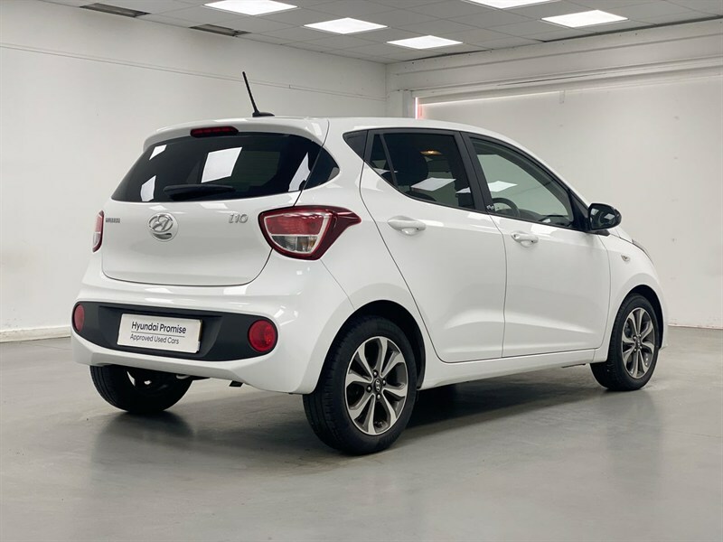 Hyundai I10 Go Se White #12