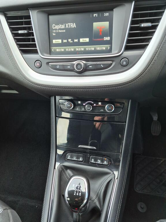 Vauxhall Grandland X Tech Line Nav White #17