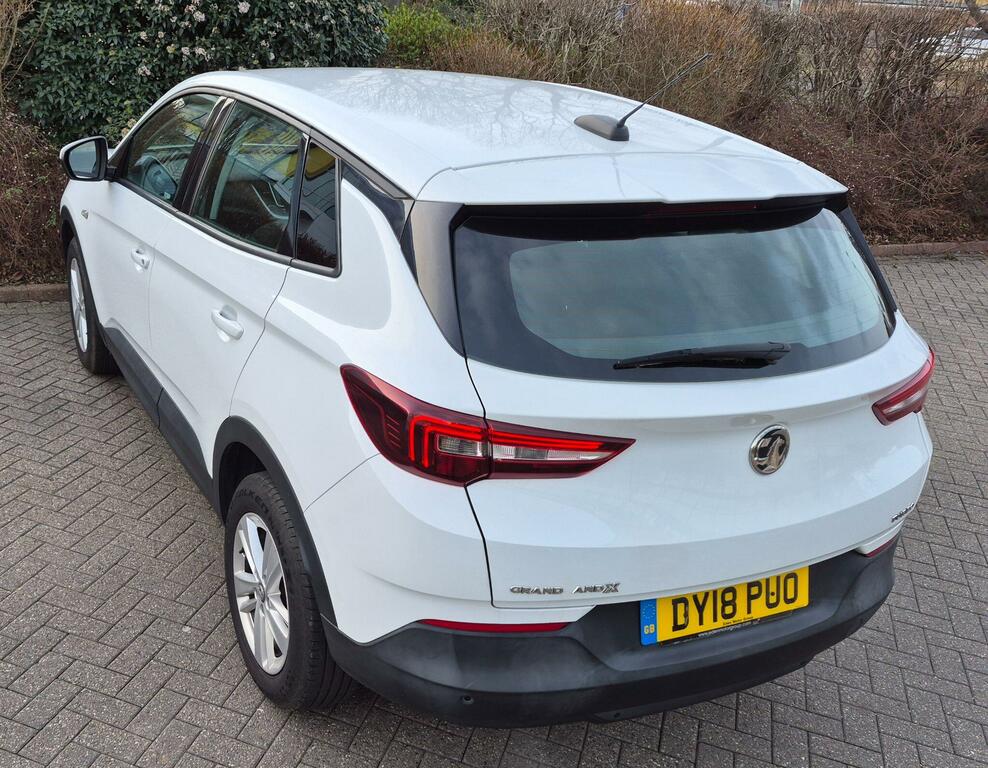 Vauxhall Grandland X Tech Line Nav White #8