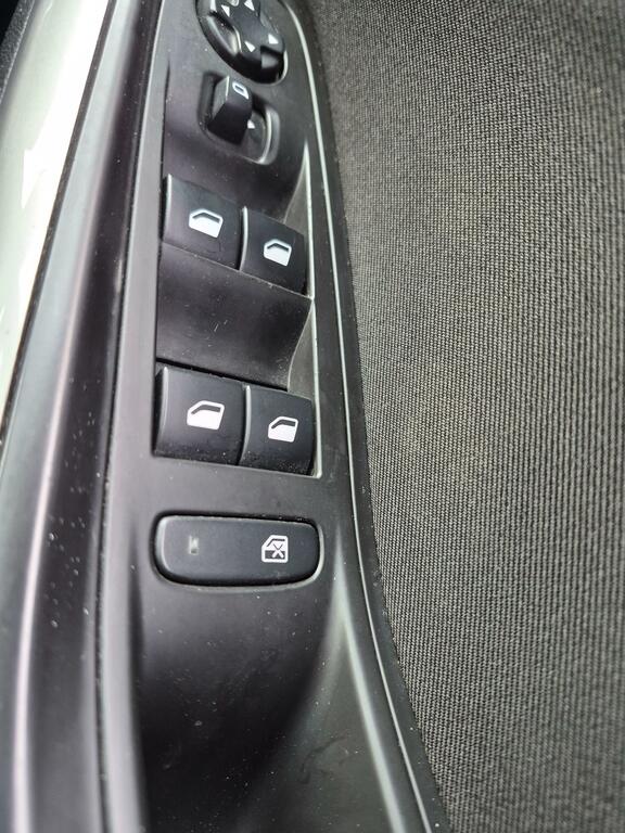 Vauxhall Grandland X Tech Line Nav White #22