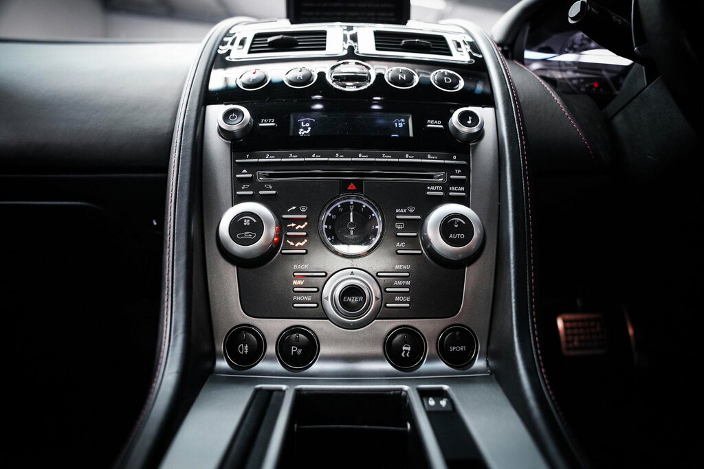 Aston Martin DB9 6.0 V12 T-tronicii Euro 4  #3
