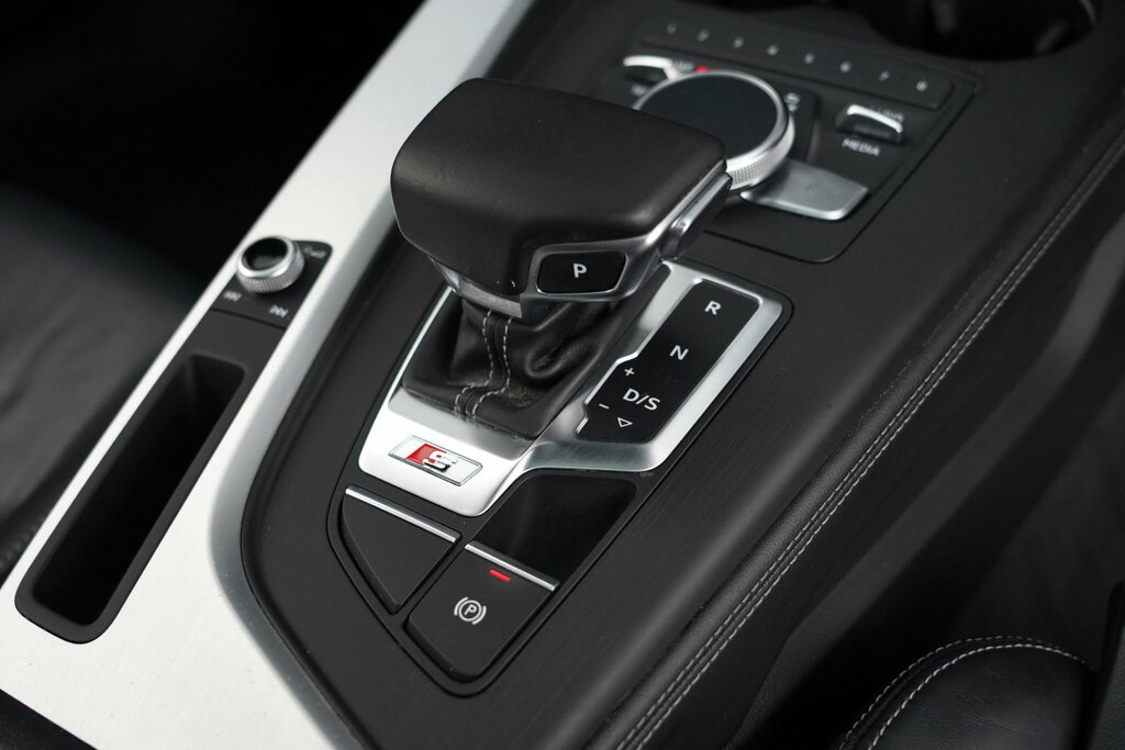 Audi S5 Tfsi V6 Black Edition Black #23
