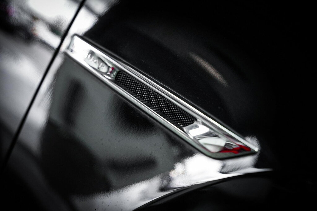 Jaguar XJ Xj Portfolio V6 D Silver #29