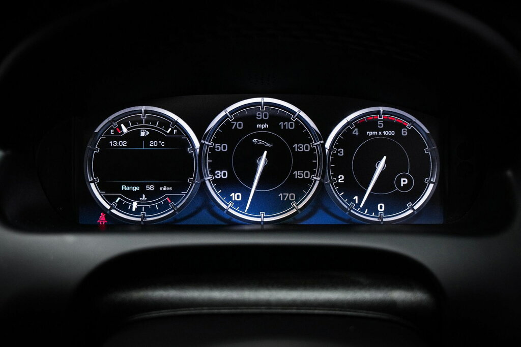 Jaguar XJ Xj Portfolio V6 D Silver #16