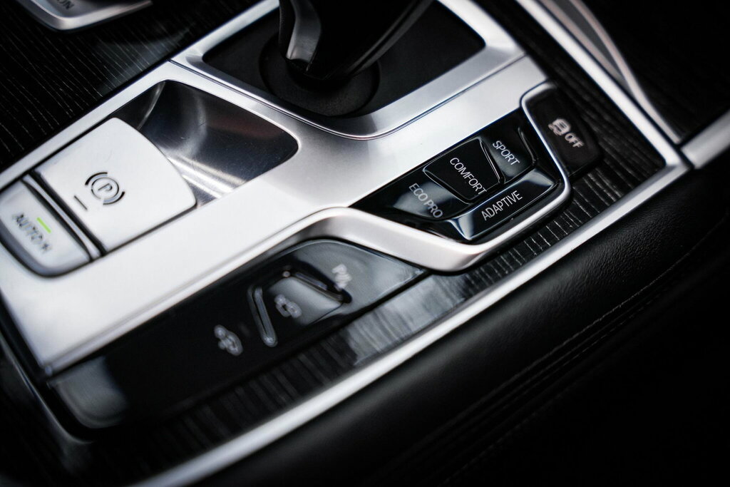 BMW 7 Series 730Ld M Sport #36