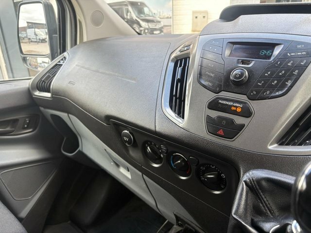 Ford Transit Custom 2.0 Tdci 270 Limited Panel Van L White #17