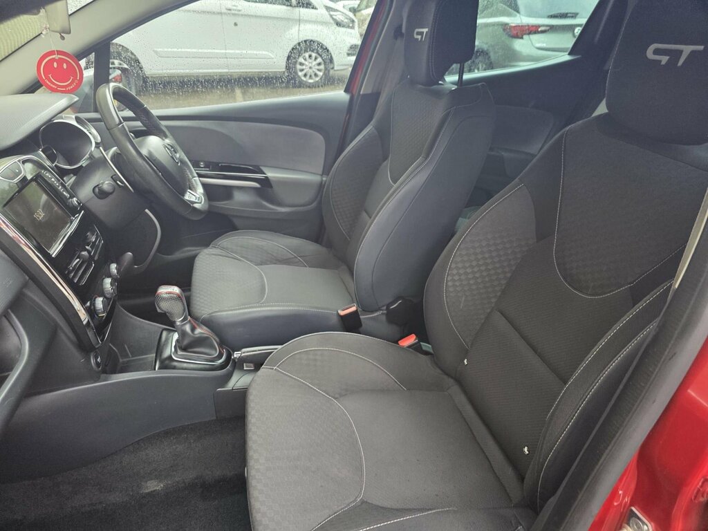 Renault Clio 1.1 Expression Plus 16V 75 Bhp White #17
