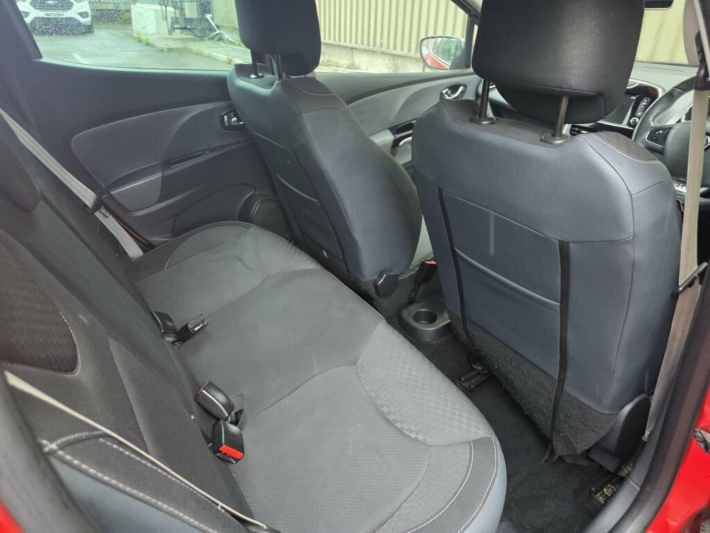Renault Clio 1.1 Expression Plus 16V 75 Bhp White #12