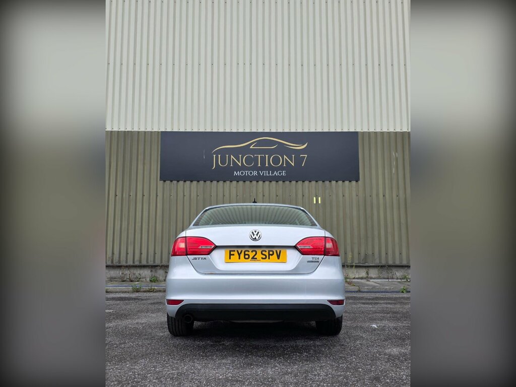Volkswagen Jetta S Silver #9