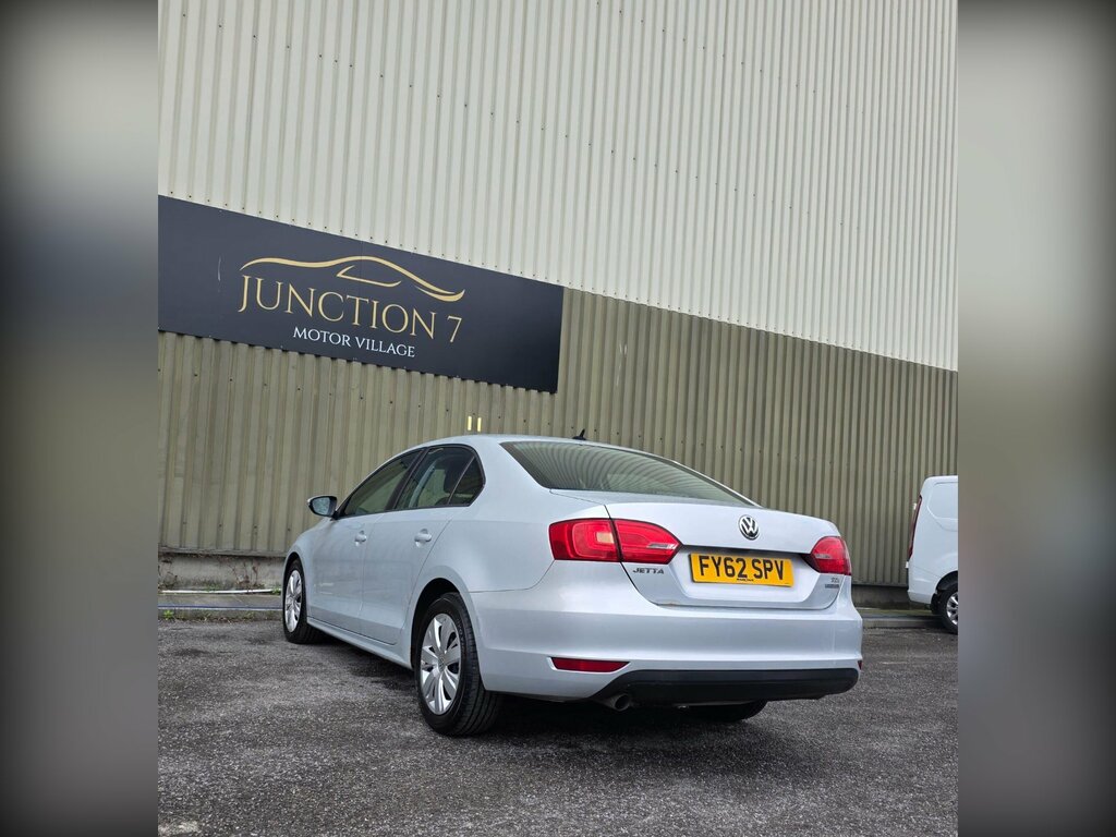 Volkswagen Jetta S Silver #10