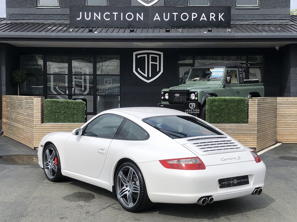 Porsche 911 Carrera S White #3
