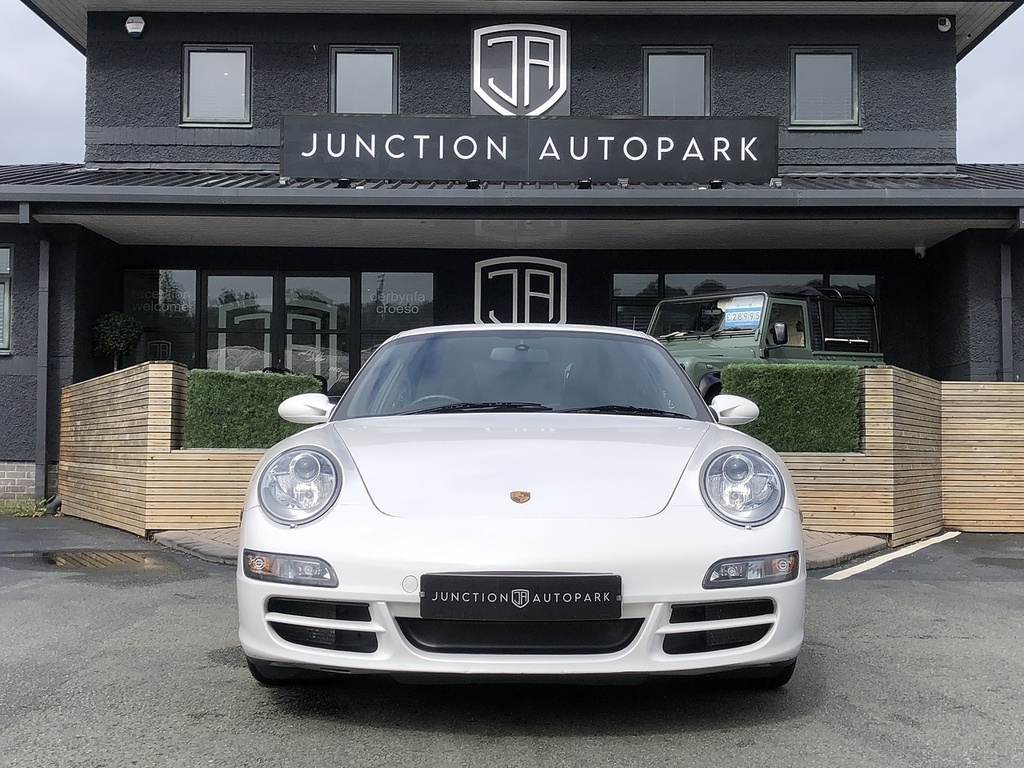 Porsche 911 Red #11