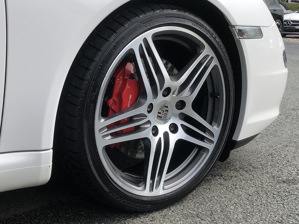 Porsche 911 Red #13