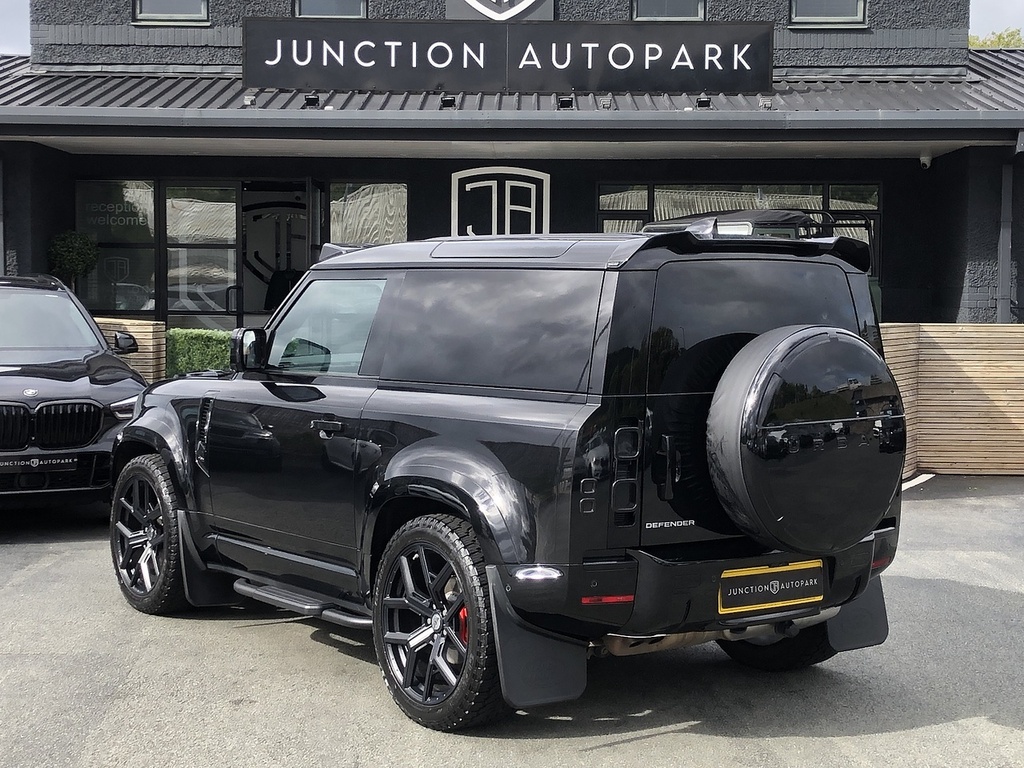 Land Rover Defender 90 D250 Mhev S Black #3
