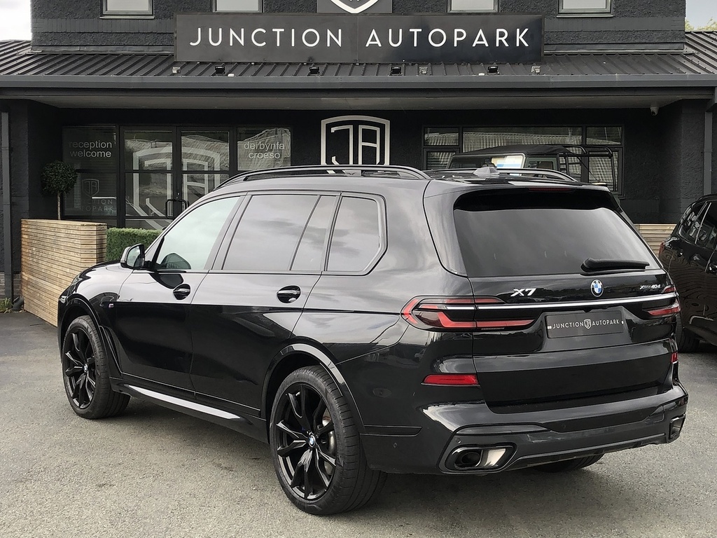 BMW X7 40D Mht M Sport Blue #3