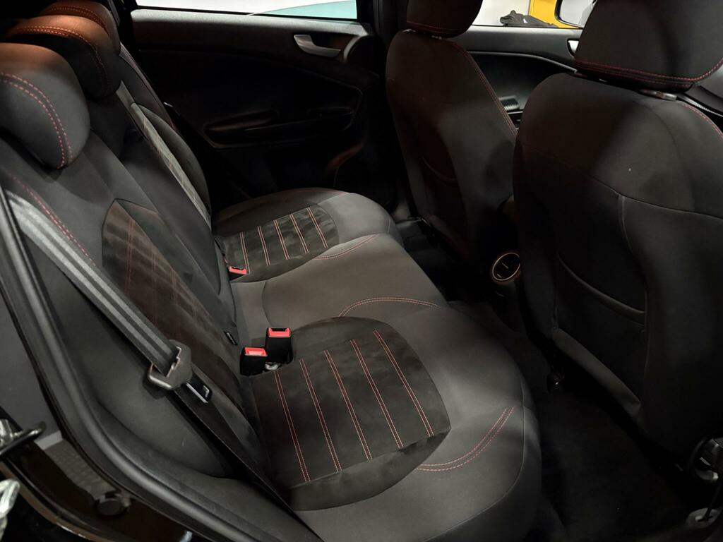 Alfa Romeo Giulietta 1.6 Jtdm White #36