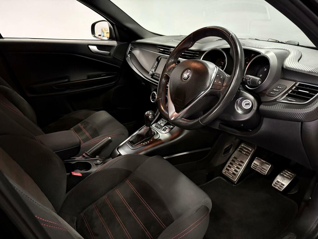Alfa Romeo Giulietta 1.6 Jtdm White #9