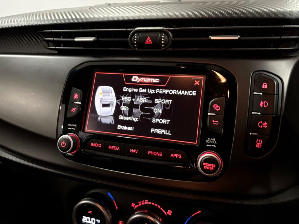 Alfa Romeo Giulietta 1.6 Jtdm White #22