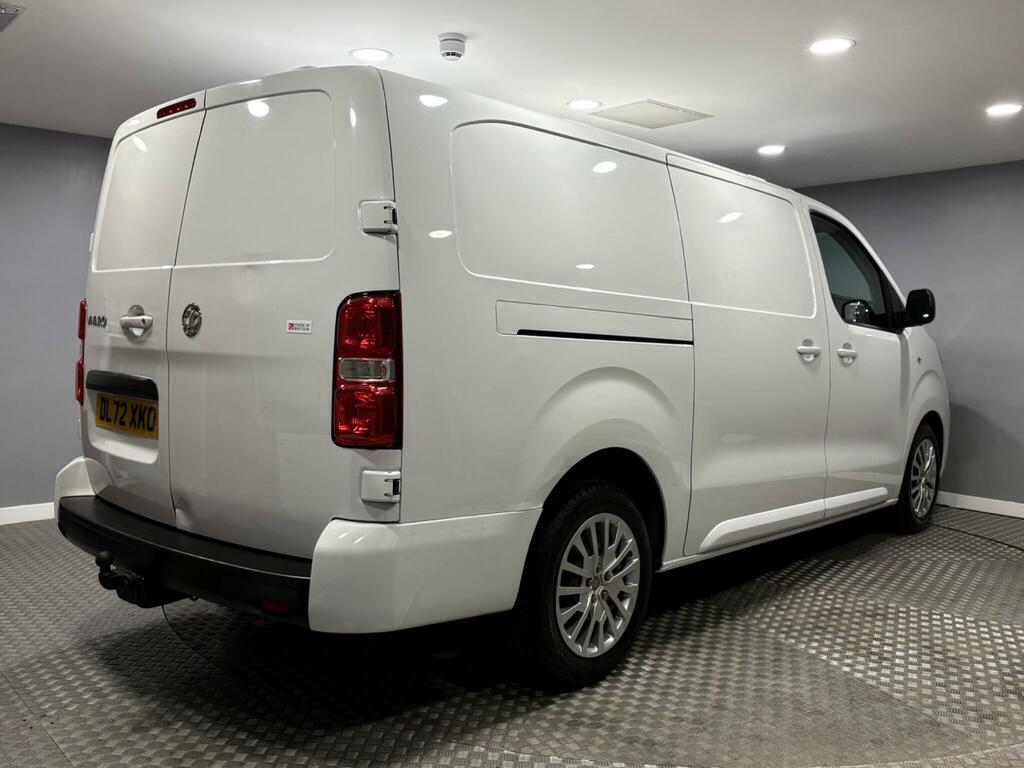 Vauxhall Vivaro 2.0 Turbo D 3100 Pro L2 H1 Euro 6 6Dr White #3