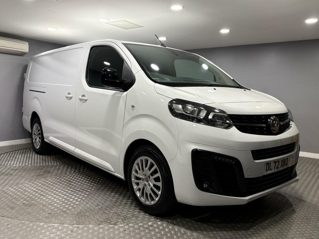 Vauxhall Vivaro 2.0 Turbo D 3100 Pro L2 H1 Euro 6 6Dr White