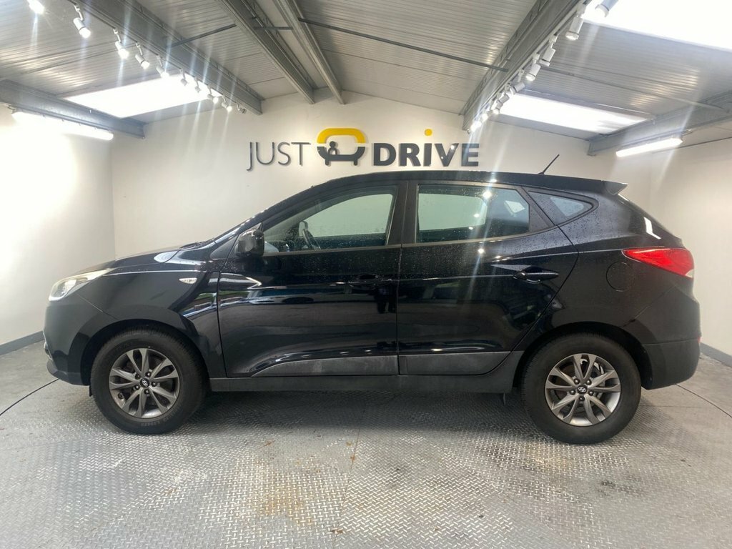 Hyundai Ix35 1.7L S Black #2